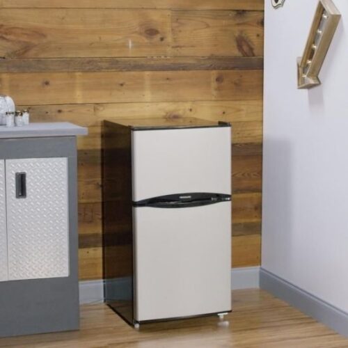 Rethinking Refrigeration: The Benefits of a Smaller Fridge